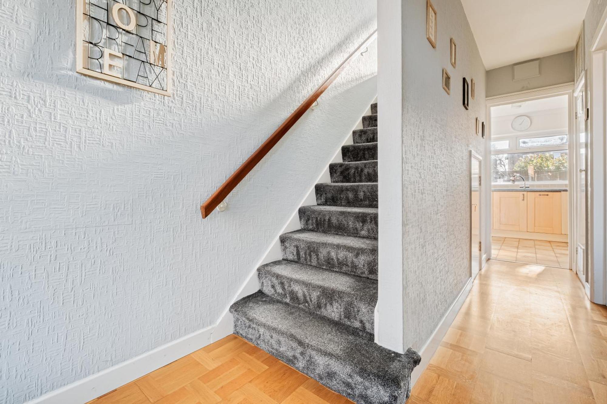 Comfy And Freshly Redecorated Home By Our Home Short Stays Close To Town Centre With Free Parking Бедфорд Екстериор снимка